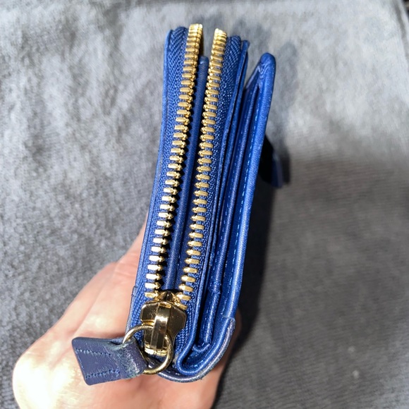 Longchamp Blue Leather Zip Wallet - Picture 8 of 11